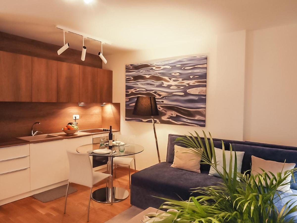 Four Views Apartments Будва Екстер'єр фото