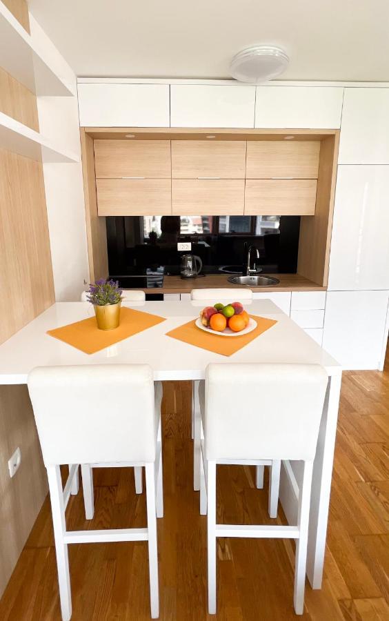 Four Views Apartments Будва Екстер'єр фото